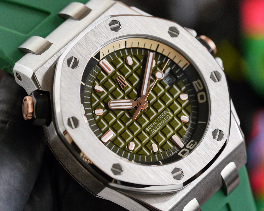 Audemars Piguet Royal Oak Offshore 15720ST.OO.A052CA.01avocado